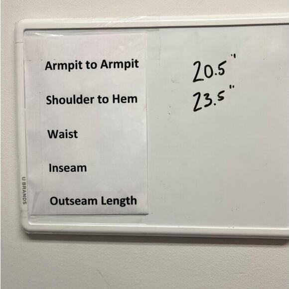 Alfred Dunner Women’s Tropical Parrot Print Vibrant Colors Summer Blouse Size M - Picture 6 of 7